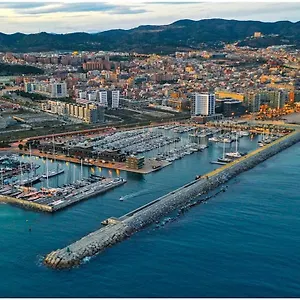 Ap4us B1 - For Us - Sightseeing & Near To Barcelona , Badalona España